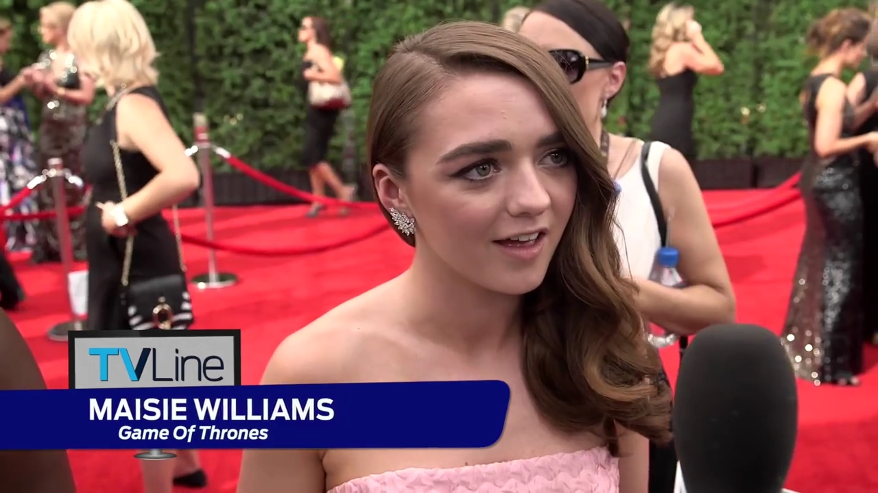 Maisie_Williams_Game_Of_Thrones_Interview_Emmys_2015_0004.jpg