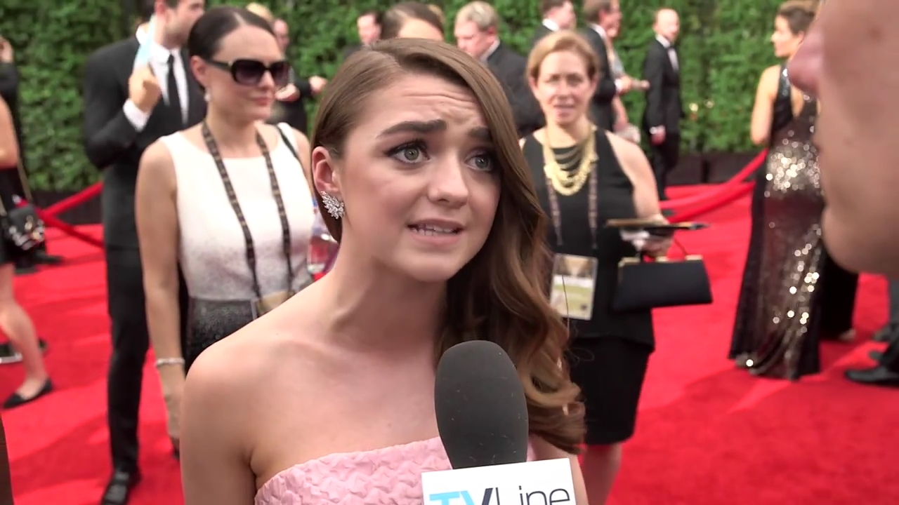 Maisie_Williams_Game_Of_Thrones_Interview_Emmys_2015_0052.jpg