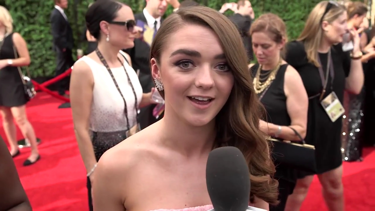 Maisie_Williams_Game_Of_Thrones_Interview_Emmys_2015_0074.jpg