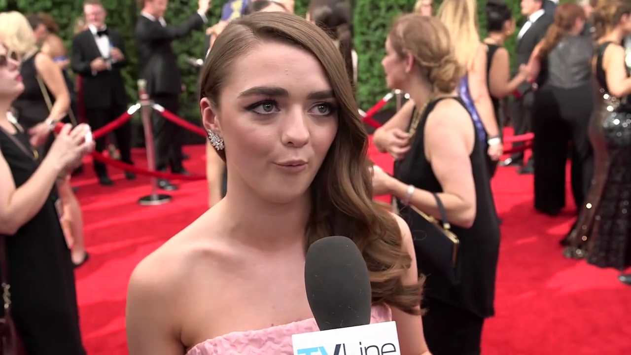 Maisie_Williams_Game_Of_Thrones_Interview_Emmys_2015_0110.jpg