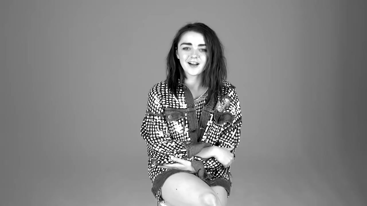 Maisie_Williams_plays__Would_You_Rather__with_GLAMOUR__03.jpg