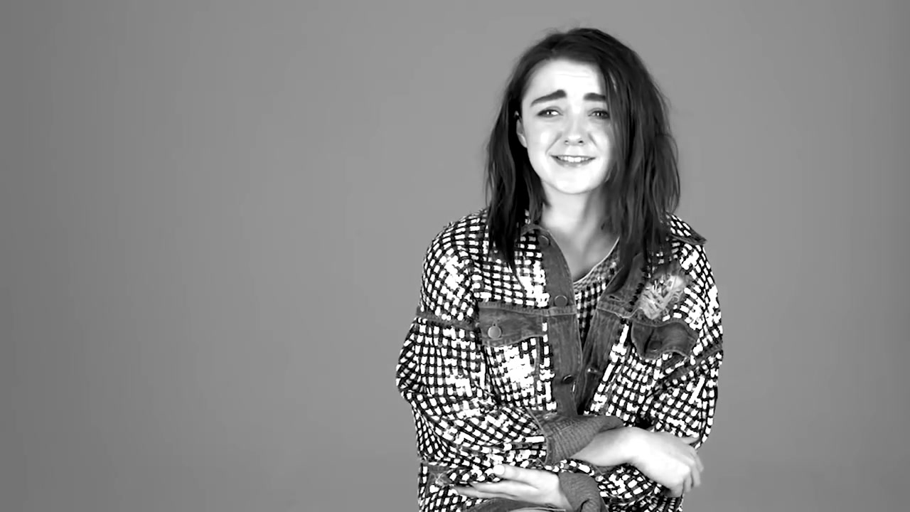 Maisie_Williams_plays__Would_You_Rather__with_GLAMOUR__70.jpg