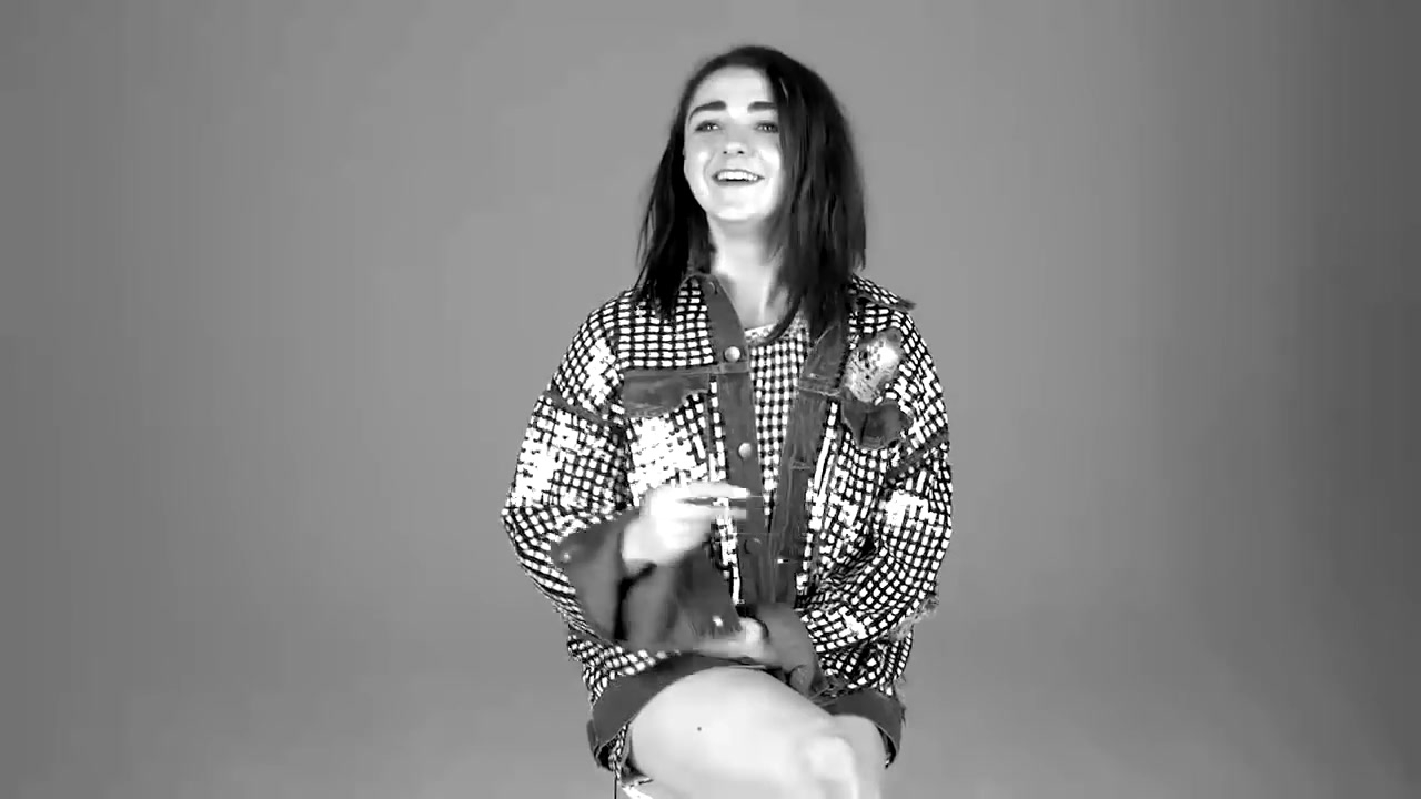 Maisie_Williams_plays__Would_You_Rather__with_GLAMOUR__91.jpg