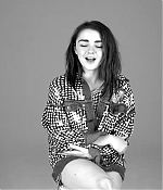 Maisie_Williams_plays__Would_You_Rather__with_GLAMOUR__04.jpg
