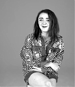 Maisie_Williams_plays__Would_You_Rather__with_GLAMOUR__135.jpg