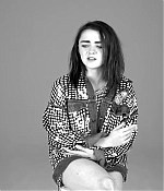 Maisie_Williams_plays__Would_You_Rather__with_GLAMOUR__178.jpg