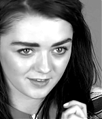 Maisie_Williams_plays__Would_You_Rather__with_GLAMOUR__35.jpg
