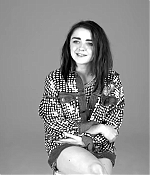 Maisie_Williams_plays__Would_You_Rather__with_GLAMOUR__43.jpg