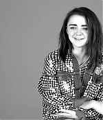Maisie_Williams_plays__Would_You_Rather__with_GLAMOUR__68.jpg