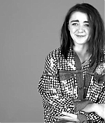 Maisie_Williams_plays__Would_You_Rather__with_GLAMOUR__77.jpg