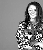 Maisie_Williams_plays__Would_You_Rather__with_GLAMOUR__78.jpg