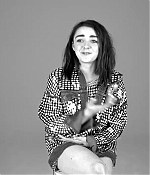 Maisie_Williams_plays__Would_You_Rather__with_GLAMOUR__84.jpg