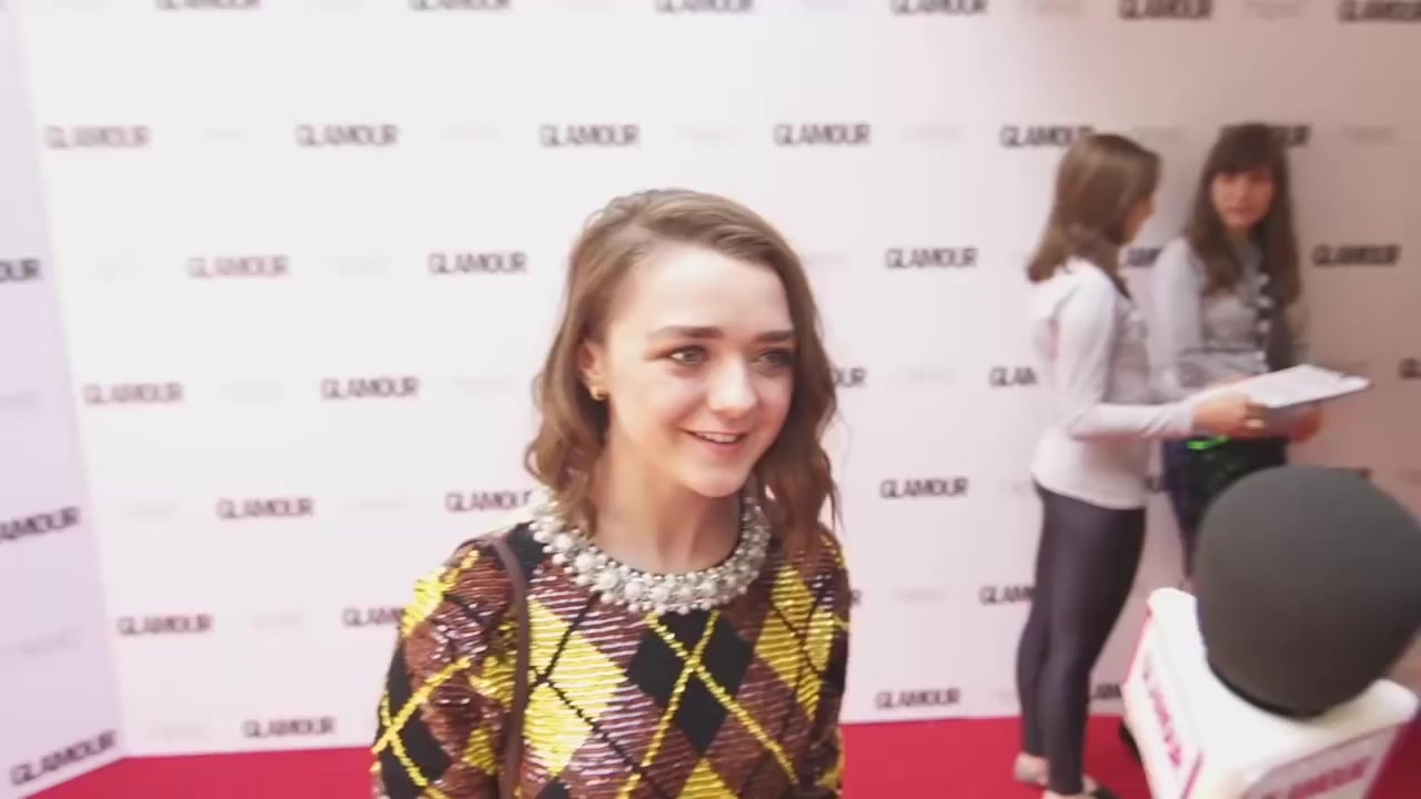 Maisie_Williams_Game_of_Thrones_Interview_Glamour_Awards_2015.jpg