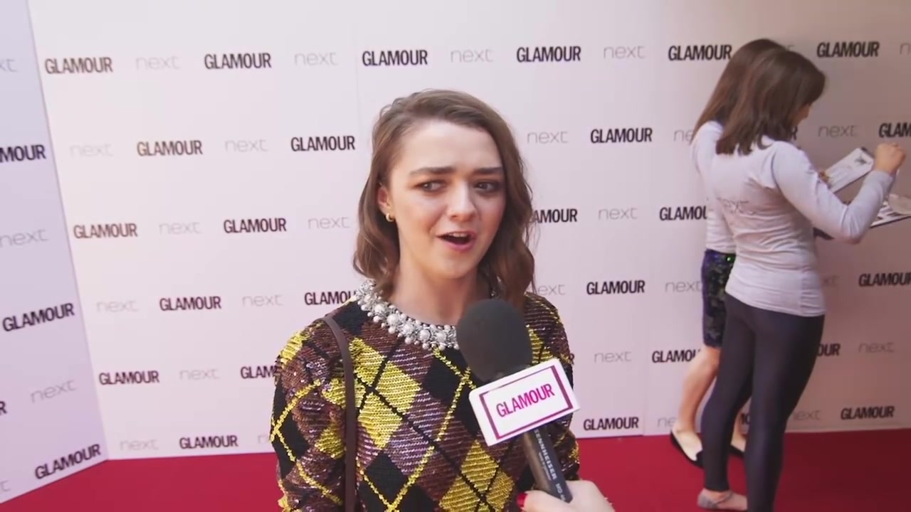 Maisie_Williams_Game_of_Thrones_Interview_Glamour_Awards_2015_101.jpg