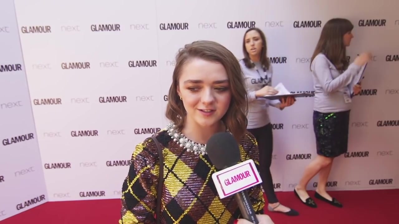 Maisie_Williams_Game_of_Thrones_Interview_Glamour_Awards_2015_113.jpg