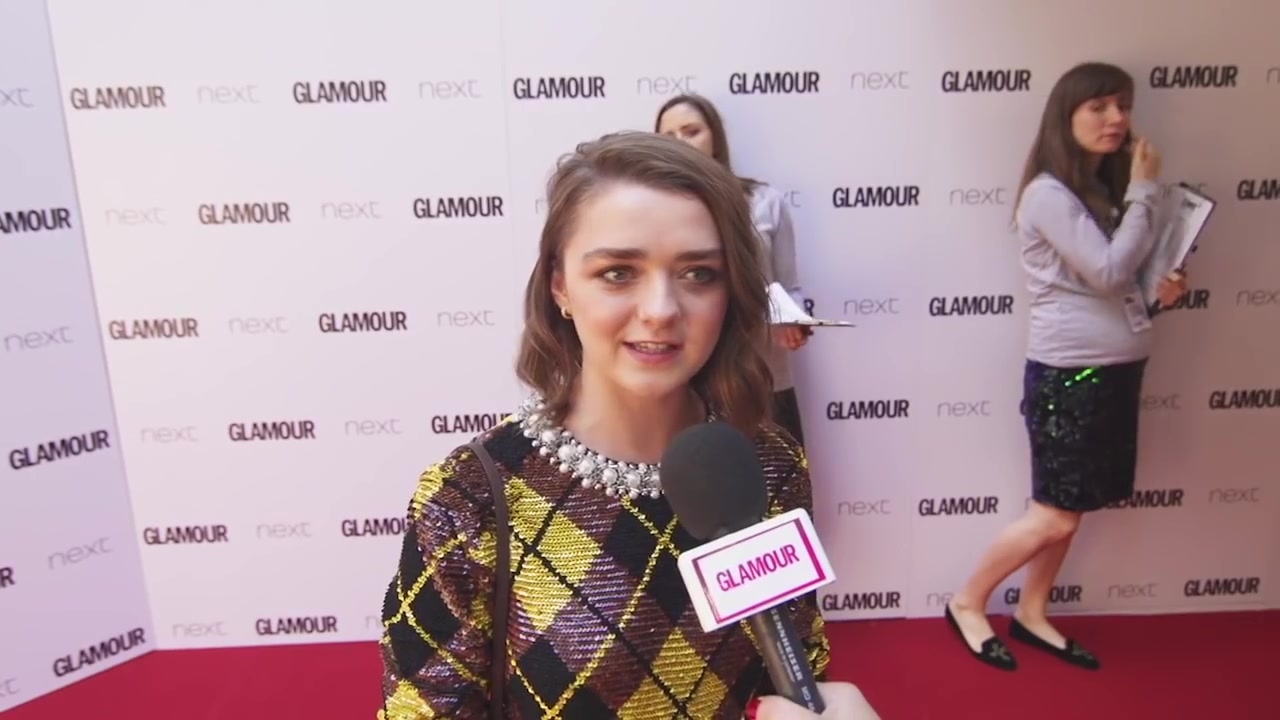 Maisie_Williams_Game_of_Thrones_Interview_Glamour_Awards_2015_119.jpg
