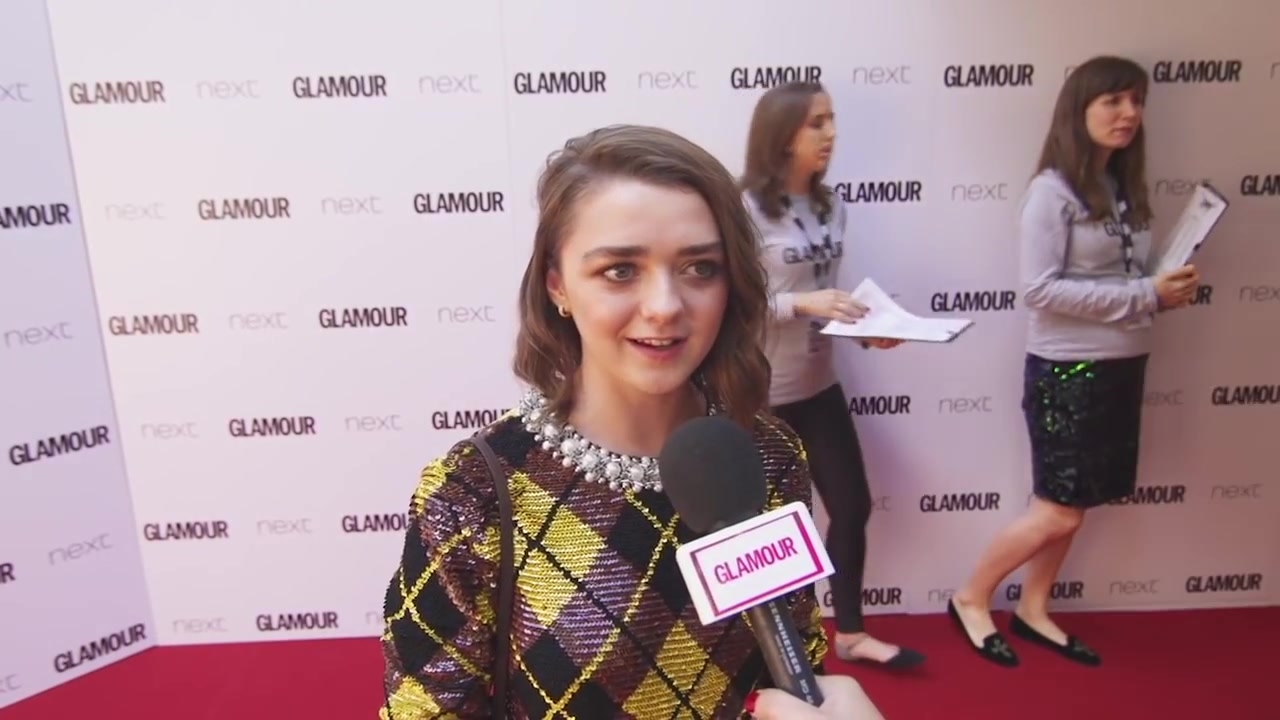 Maisie_Williams_Game_of_Thrones_Interview_Glamour_Awards_2015_122.jpg