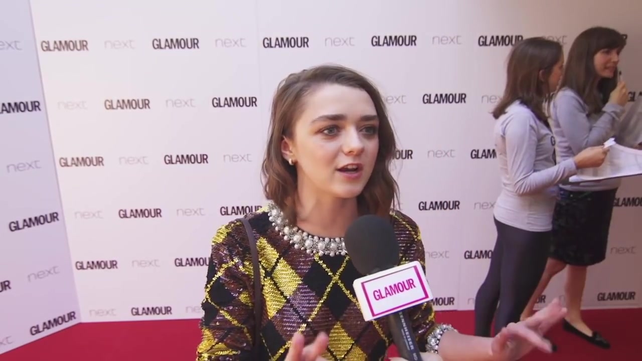 Maisie_Williams_Game_of_Thrones_Interview_Glamour_Awards_2015_162.jpg