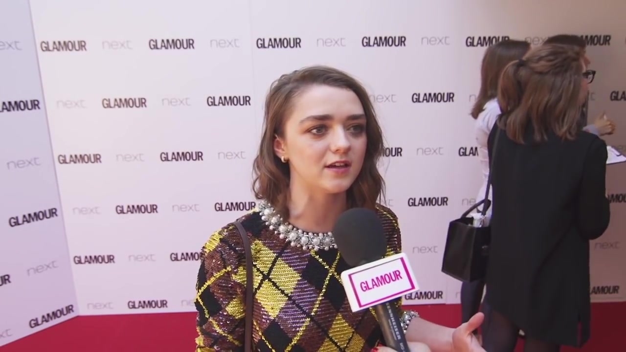 Maisie_Williams_Game_of_Thrones_Interview_Glamour_Awards_2015_172.jpg