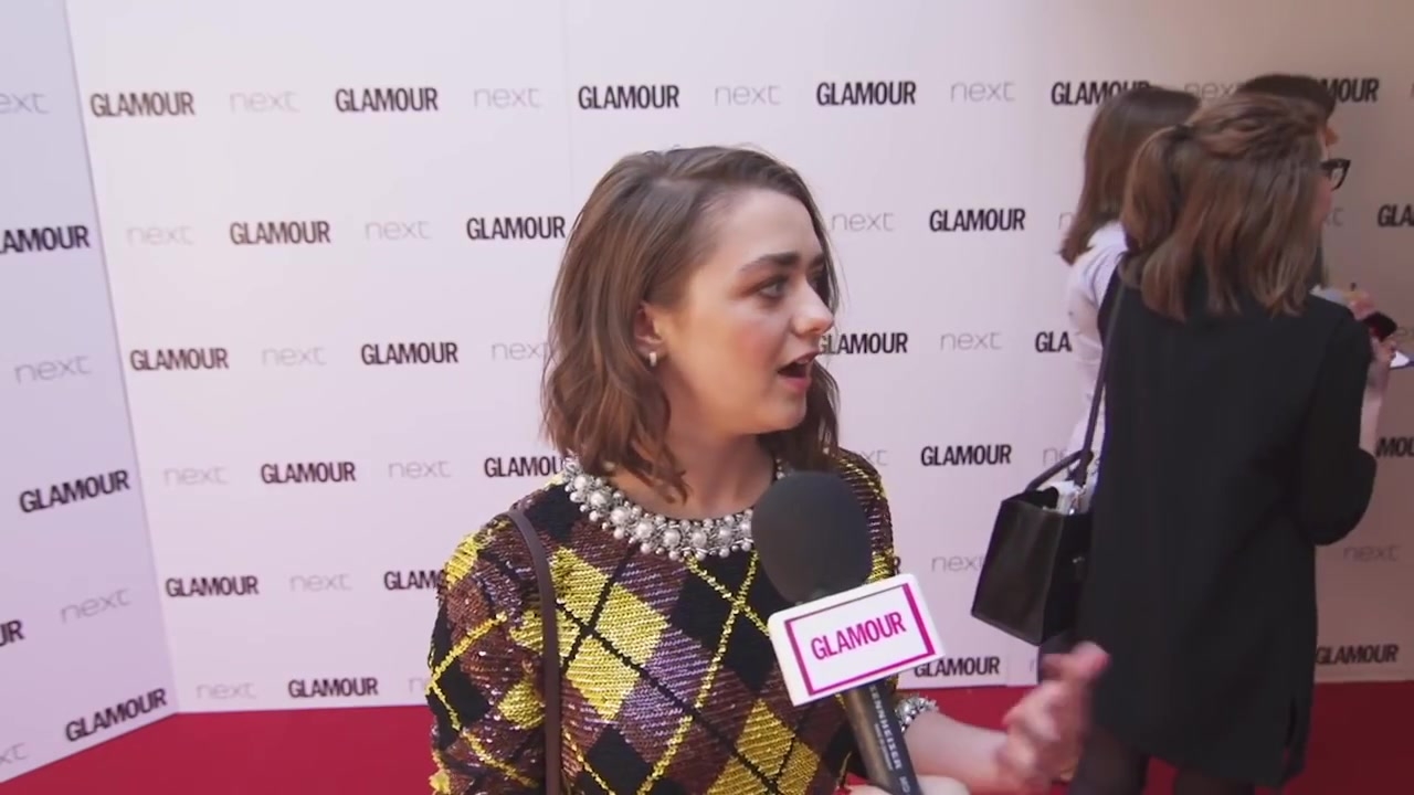Maisie_Williams_Game_of_Thrones_Interview_Glamour_Awards_2015_174.jpg
