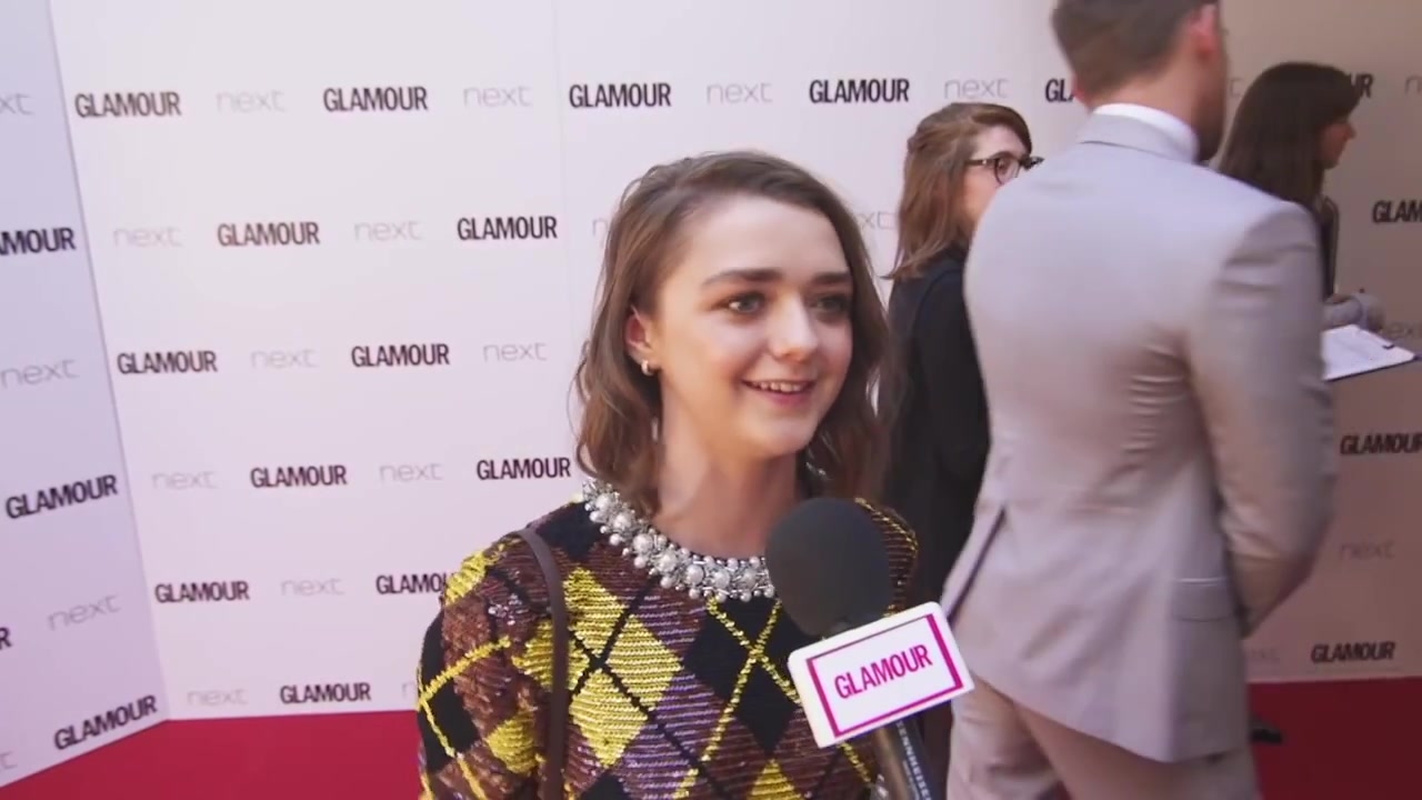 Maisie_Williams_Game_of_Thrones_Interview_Glamour_Awards_2015_189.jpg
