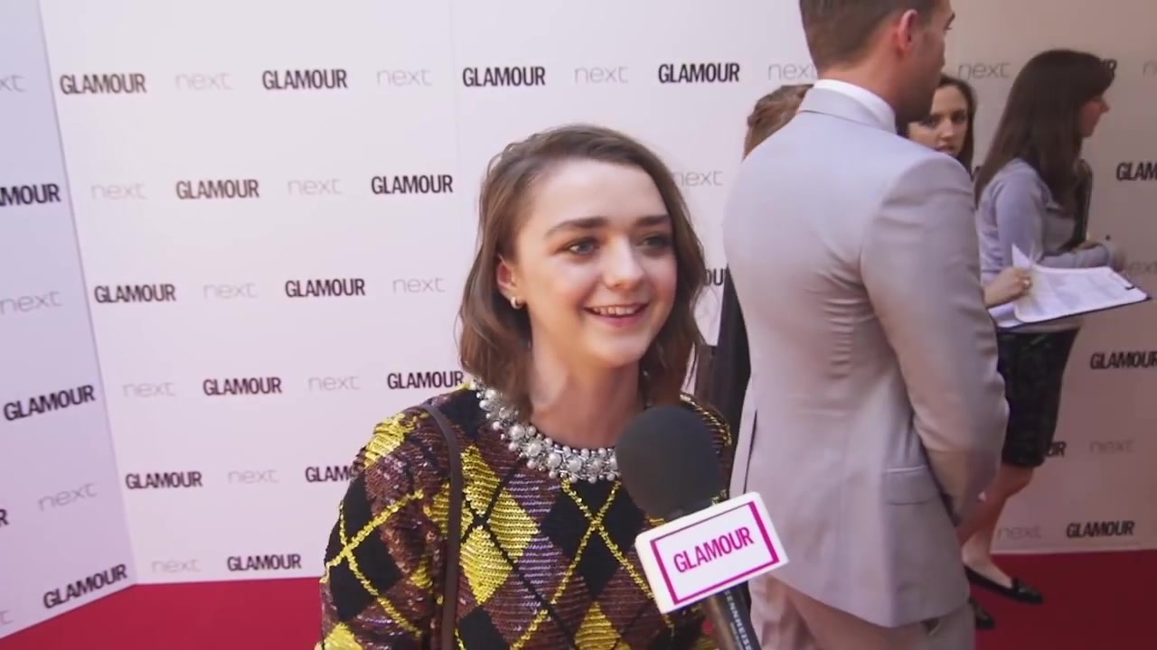 Maisie_Williams_Game_of_Thrones_Interview_Glamour_Awards_2015_190.jpg