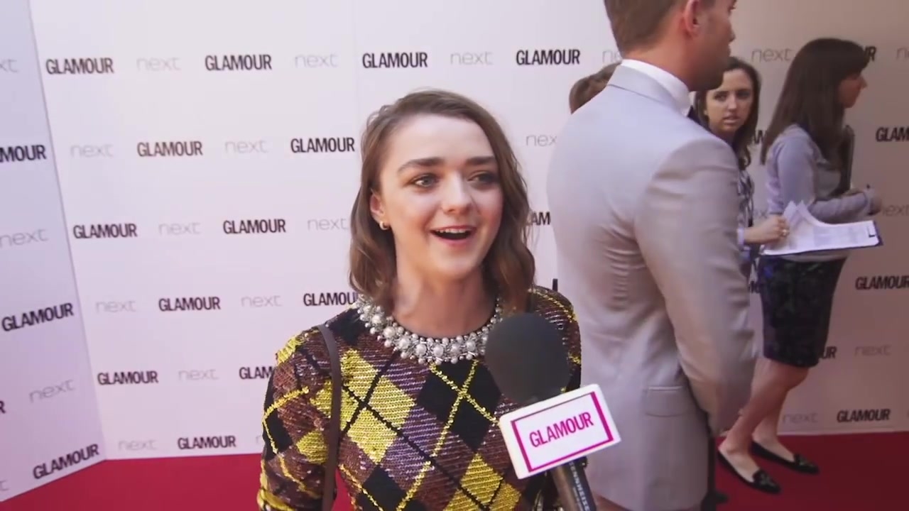 Maisie_Williams_Game_of_Thrones_Interview_Glamour_Awards_2015_192.jpg