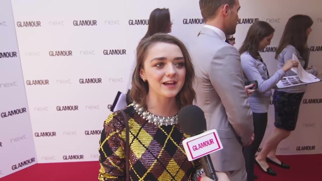 Maisie_Williams_Game_of_Thrones_Interview_Glamour_Awards_2015_198.jpg
