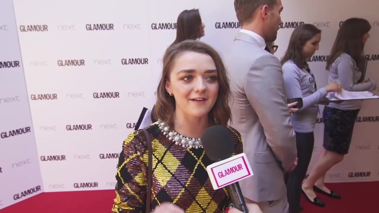 Maisie_Williams_Game_of_Thrones_Interview_Glamour_Awards_2015_199.jpg