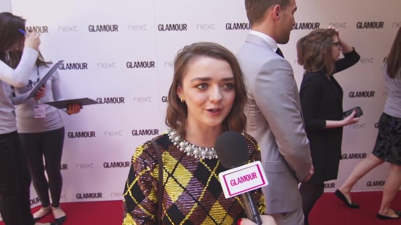 Maisie_Williams_Game_of_Thrones_Interview_Glamour_Awards_2015_210.jpg