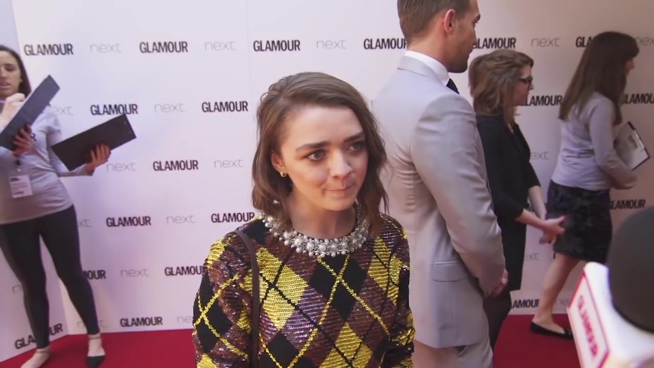 Maisie_Williams_Game_of_Thrones_Interview_Glamour_Awards_2015_217.jpg