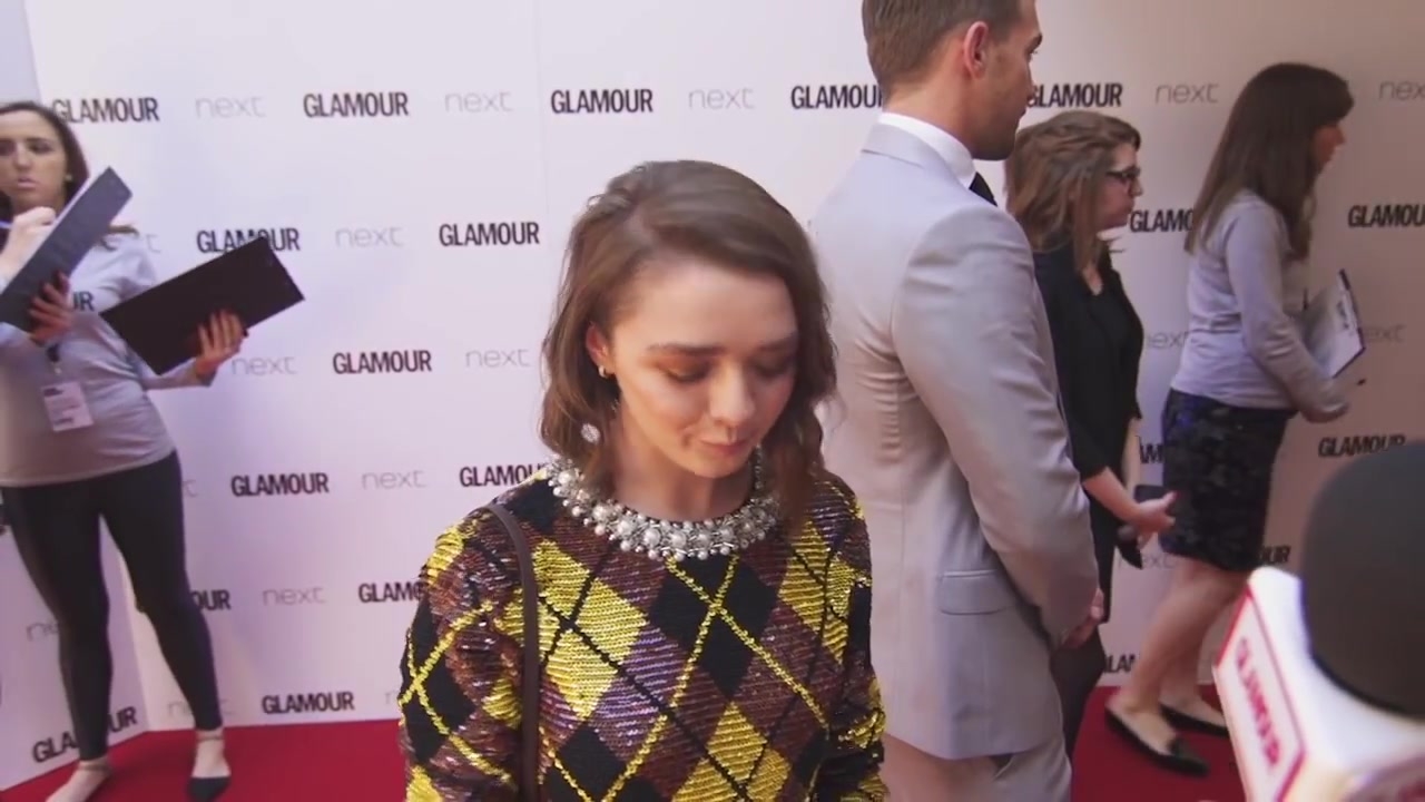 Maisie_Williams_Game_of_Thrones_Interview_Glamour_Awards_2015_218.jpg
