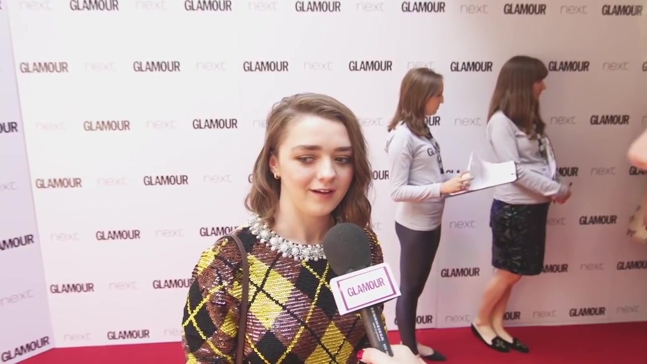 Maisie_Williams_Game_of_Thrones_Interview_Glamour_Awards_2015_25.jpg