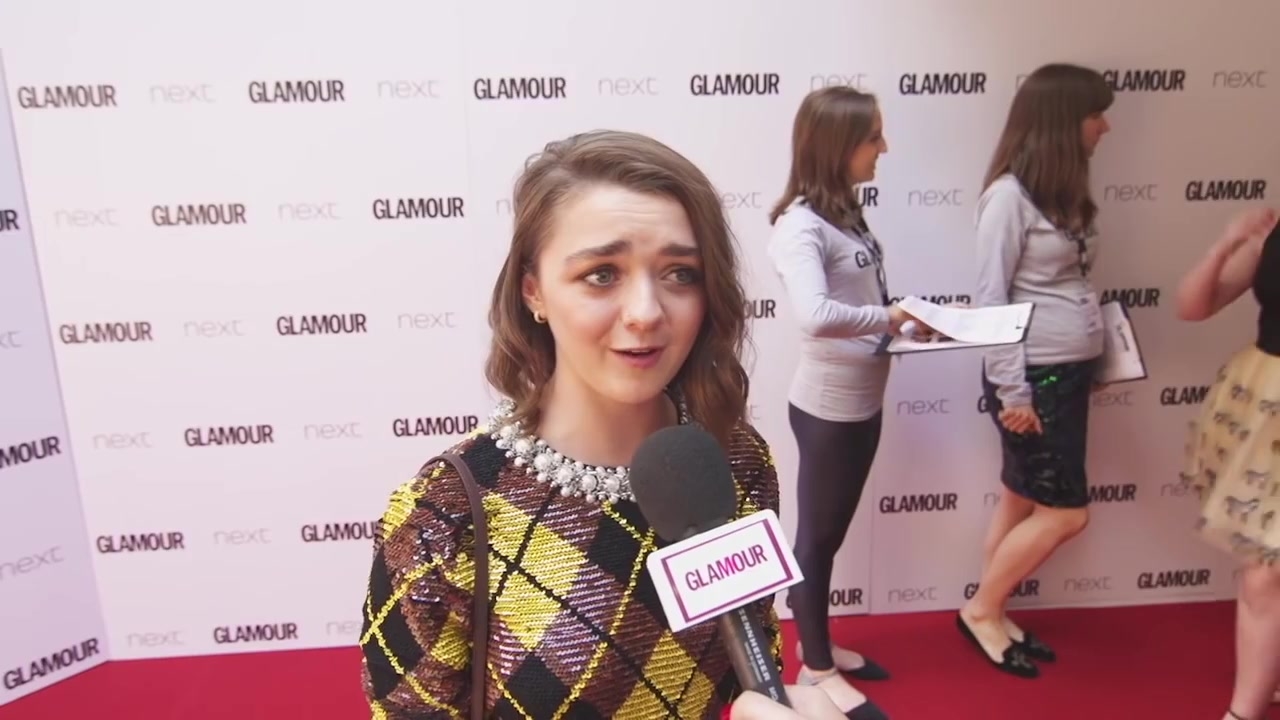 Maisie_Williams_Game_of_Thrones_Interview_Glamour_Awards_2015_47.jpg