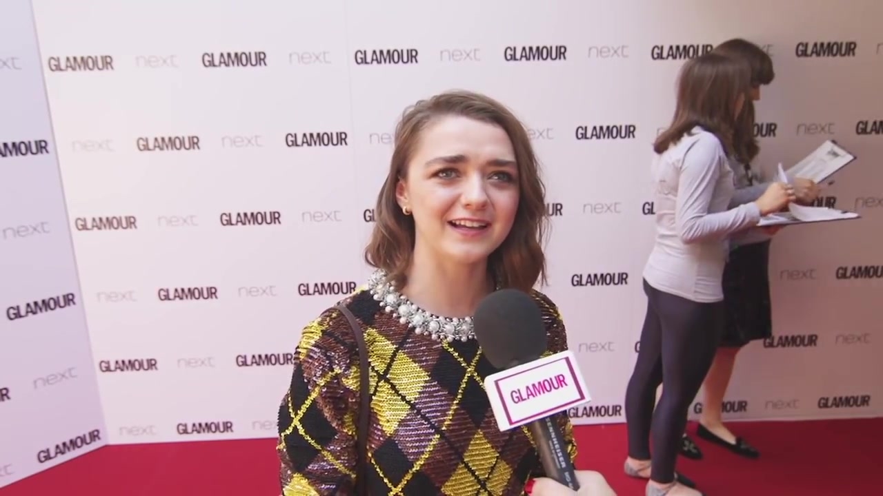 Maisie_Williams_Game_of_Thrones_Interview_Glamour_Awards_2015_81.jpg