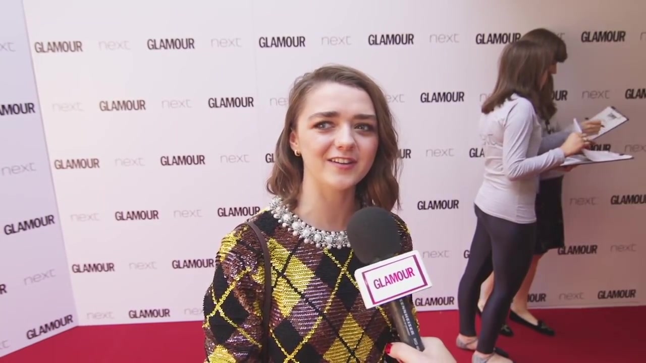 Maisie_Williams_Game_of_Thrones_Interview_Glamour_Awards_2015_83.jpg