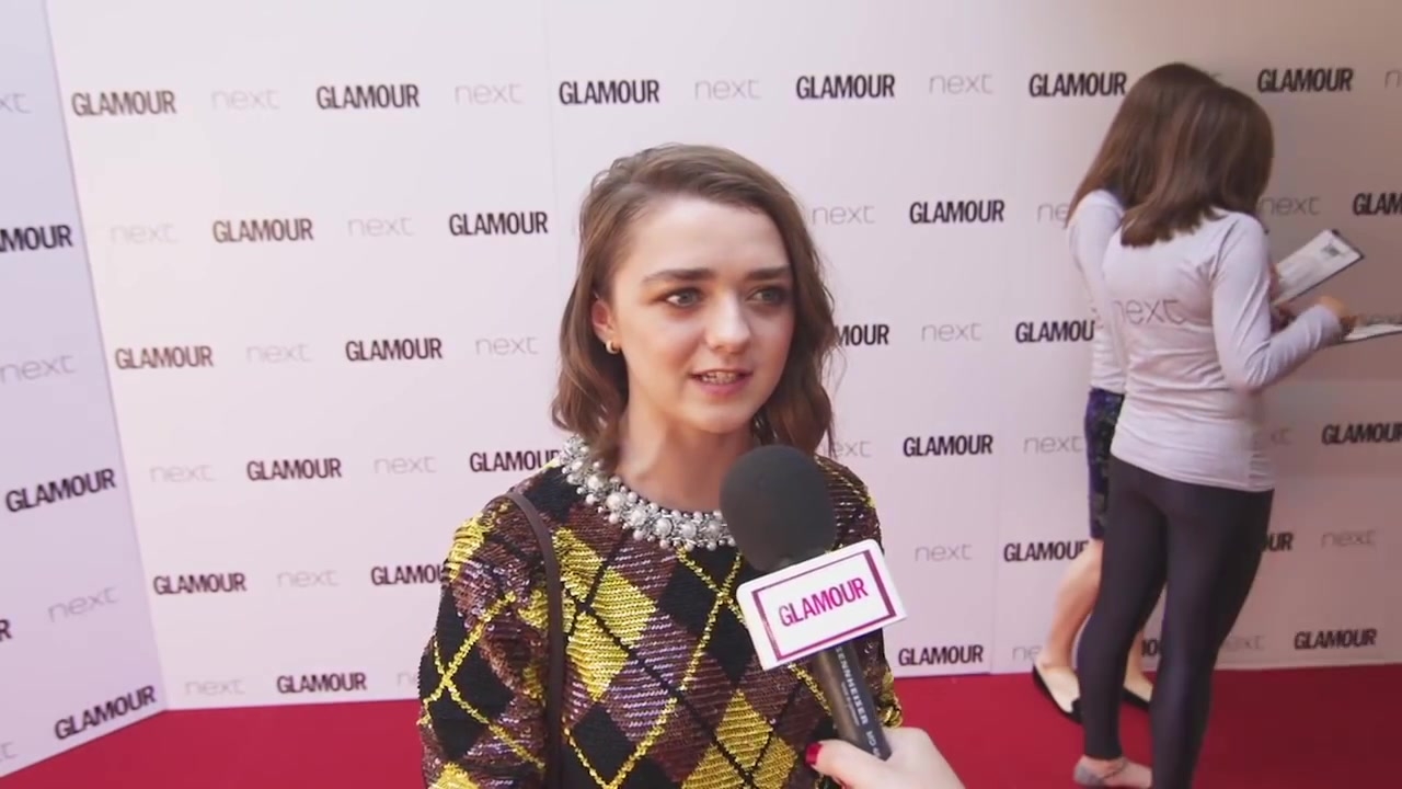Maisie_Williams_Game_of_Thrones_Interview_Glamour_Awards_2015_93.jpg