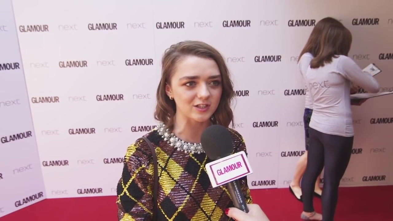 Maisie_Williams_Game_of_Thrones_Interview_Glamour_Awards_2015_94.jpg