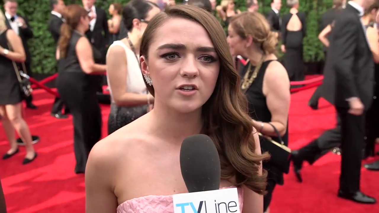 Maisie_Williams_Game_Of_Thrones_Interview_Emmys_2015_0093.jpg