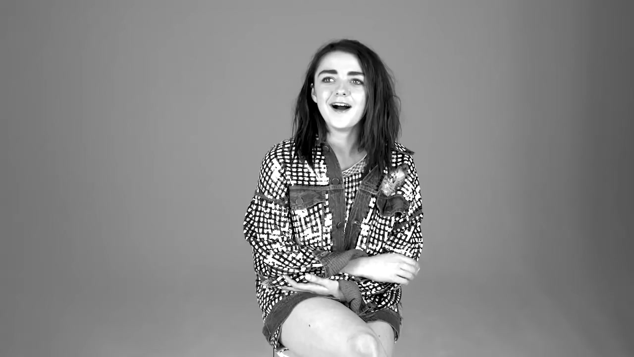 Maisie_Williams_plays__Would_You_Rather__with_GLAMOUR__83.jpg