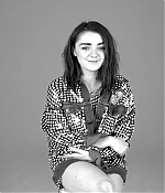 Maisie_Williams_plays__Would_You_Rather__with_GLAMOUR__19.jpg