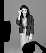 Maisie_Williams_plays__Would_You_Rather__with_GLAMOUR__205.jpg