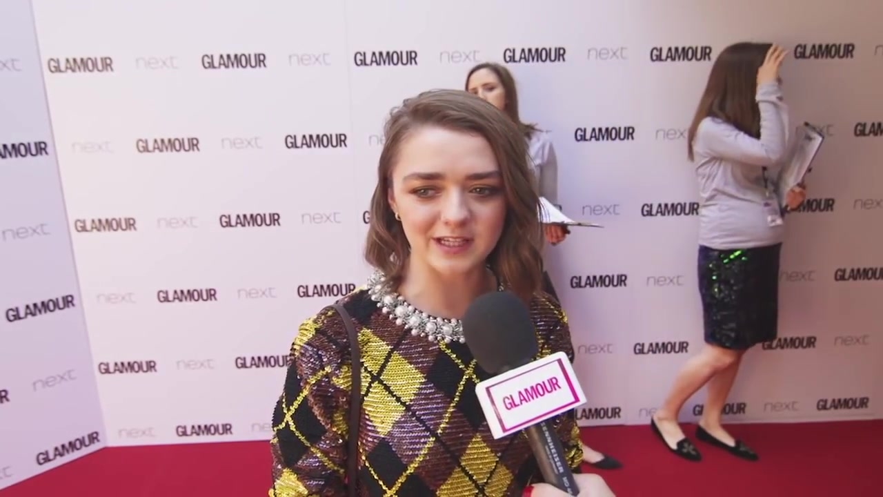 Maisie_Williams_Game_of_Thrones_Interview_Glamour_Awards_2015_115.jpg