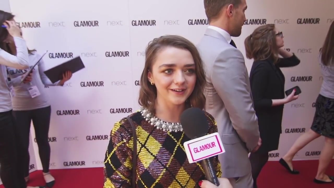 Maisie_Williams_Game_of_Thrones_Interview_Glamour_Awards_2015_211.jpg