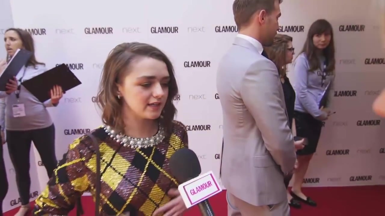 Maisie_Williams_Game_of_Thrones_Interview_Glamour_Awards_2015_223.jpg