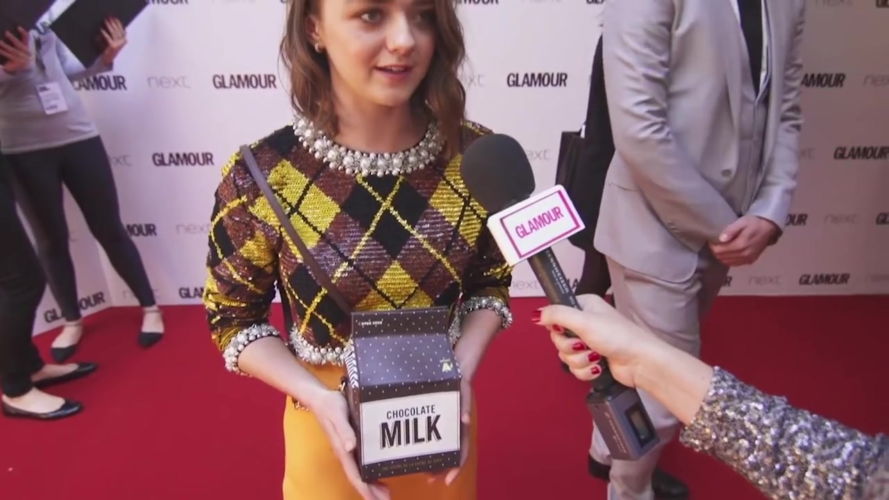 Maisie_Williams_Game_of_Thrones_Interview_Glamour_Awards_2015_247.jpg