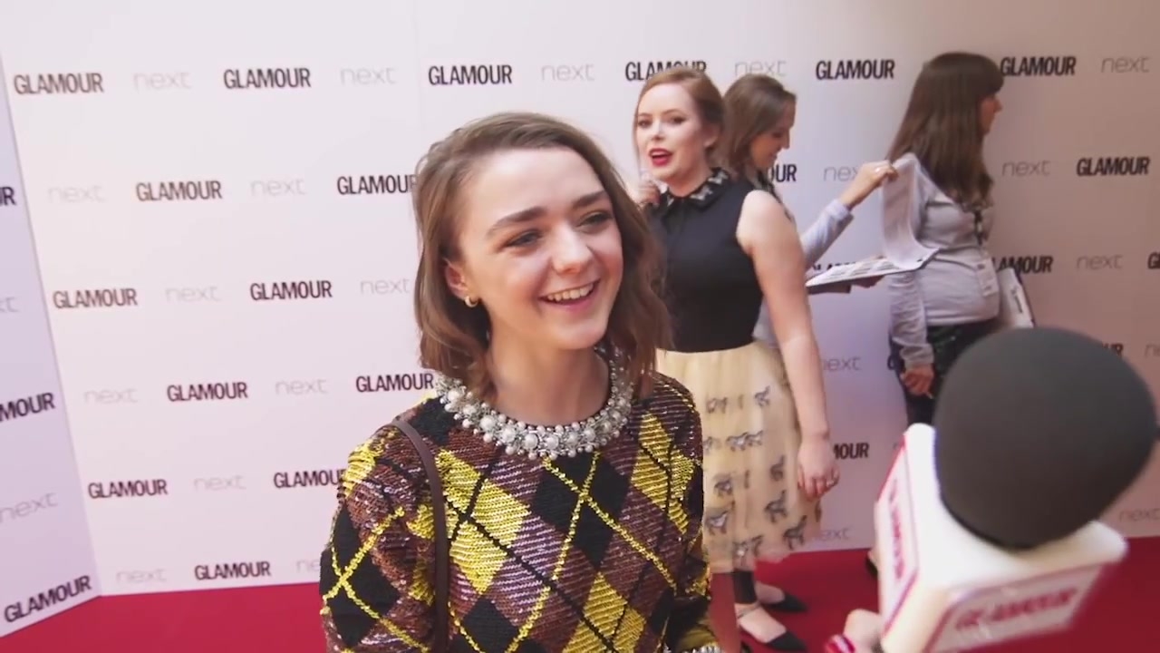 Maisie_Williams_Game_of_Thrones_Interview_Glamour_Awards_2015_57.jpg