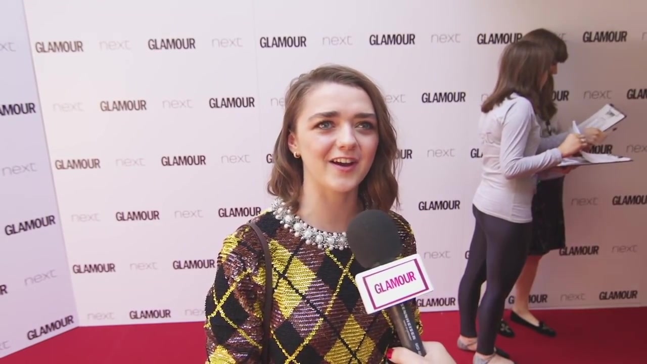 Maisie_Williams_Game_of_Thrones_Interview_Glamour_Awards_2015_82.jpg