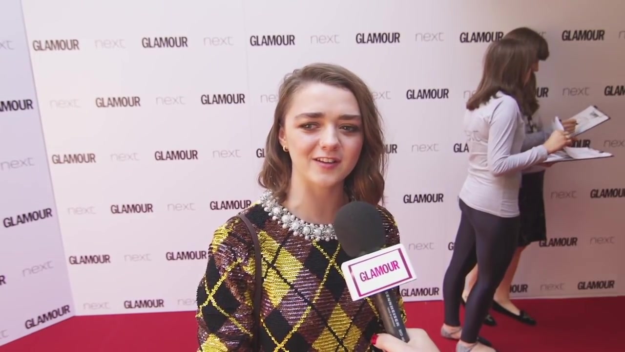 Maisie_Williams_Game_of_Thrones_Interview_Glamour_Awards_2015_84.jpg